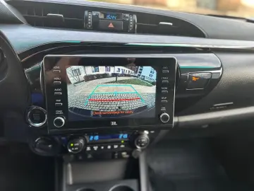 Hilux 2.8 D-4D 4Wd Invincible JBL  ACC