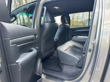 Hilux 2.8 D-4D 4Wd Invincible JBL  ACC