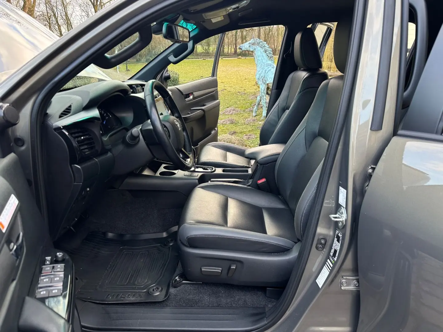 Hilux 2.8 D-4D 4Wd Invincible JBL  ACC