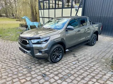 Hilux 2.8 D-4D 4Wd Invincible JBL  ACC