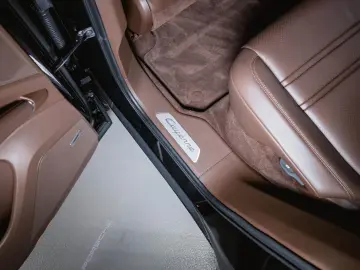 Cayenne Coupé Platinum Edition