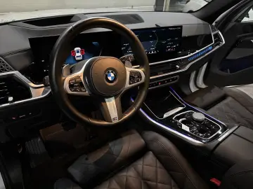 X5 30d xDrive M Sport Pro  SkyLounge  Soft-Close