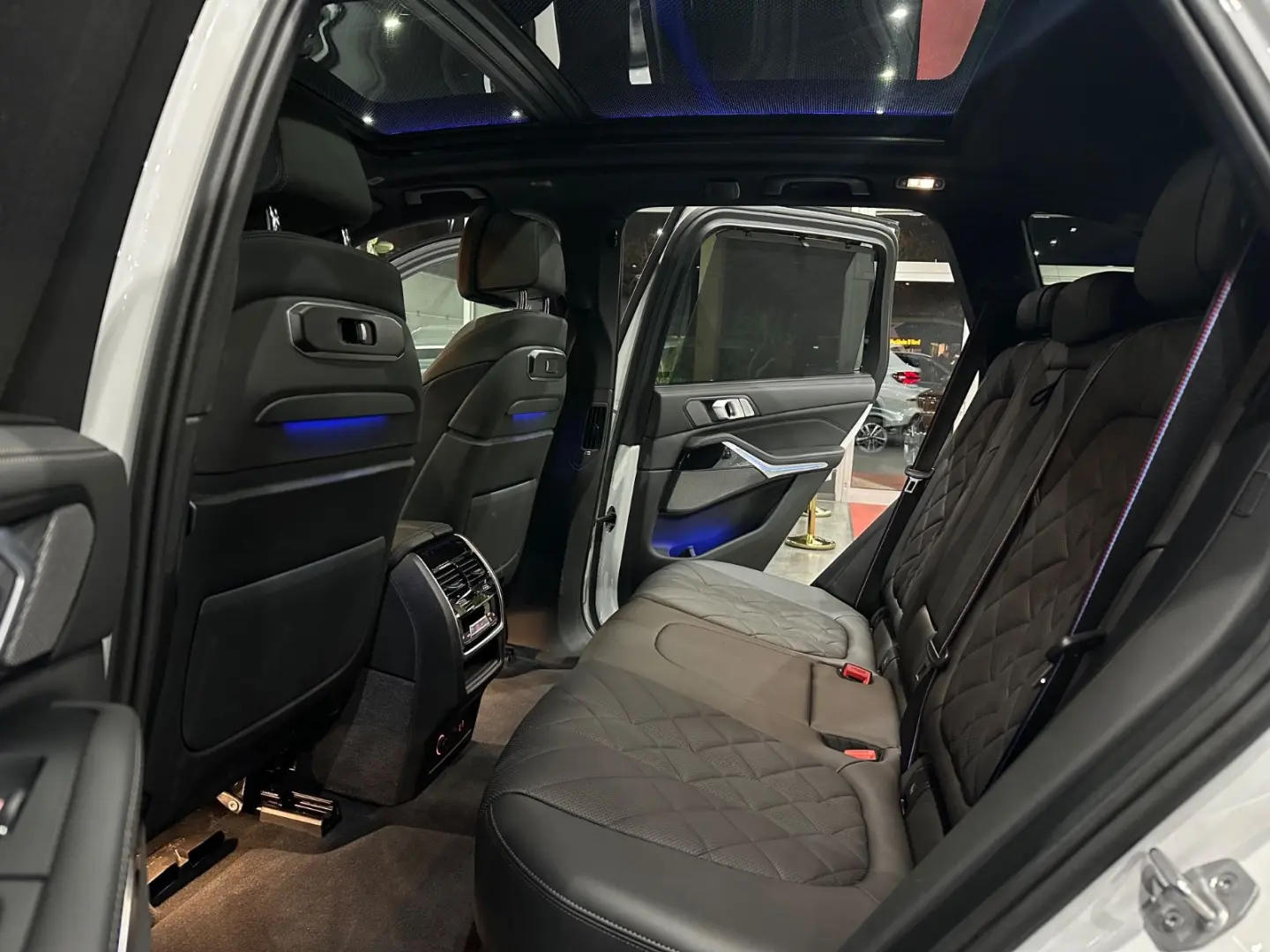 X5 30d xDrive M Sport Pro  SkyLounge  Soft-Close