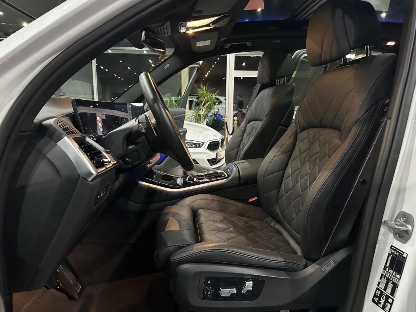 X5 30d xDrive M Sport Pro  SkyLounge  Soft-Close