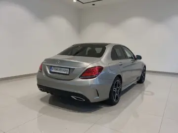 Mercedes Benz C200