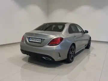 Mercedes Benz C200