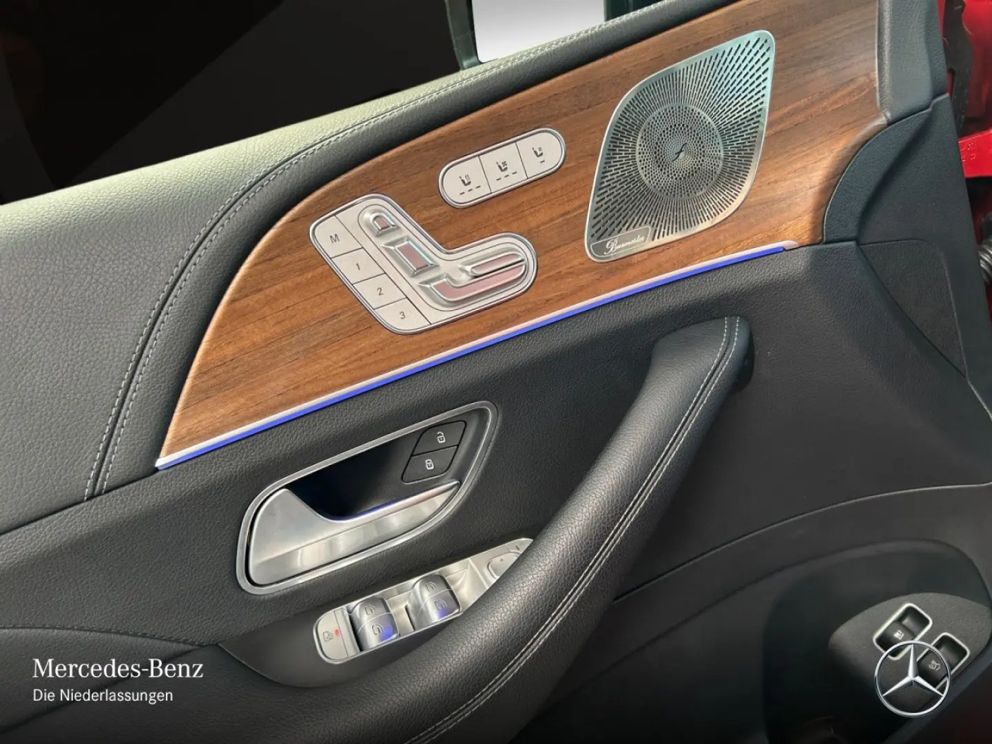 Mercedes-Benz GLE 400e 4M AMG Premium Burmester  22