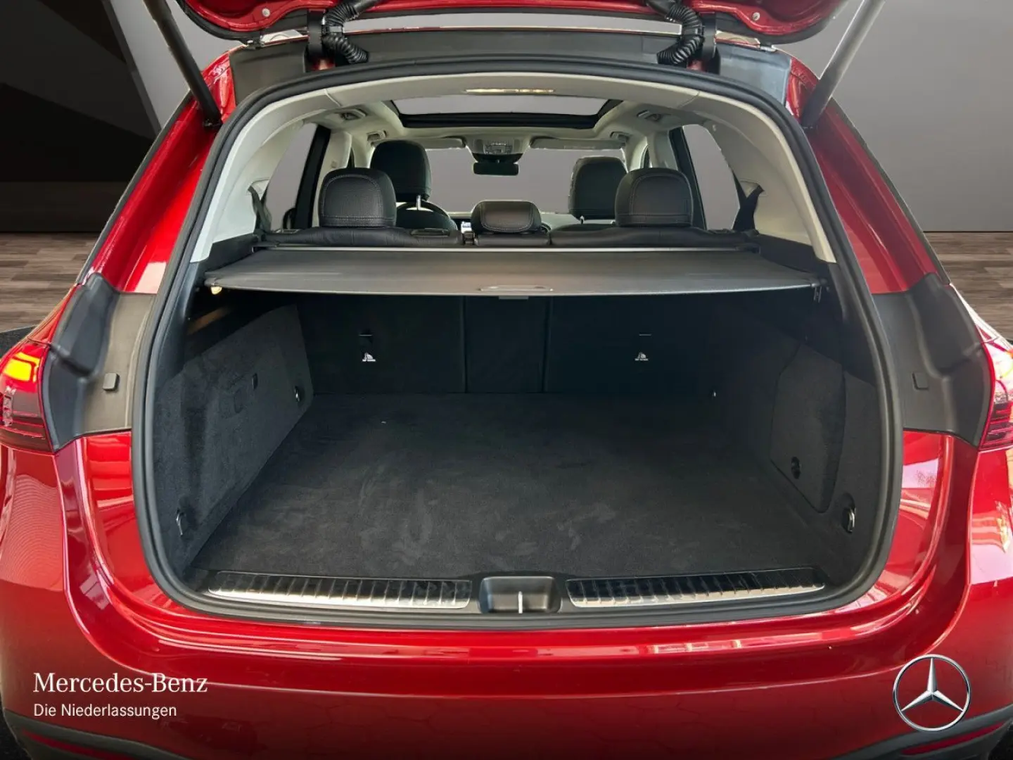 Mercedes-Benz GLE 400e 4M AMG Premium Burmester  22