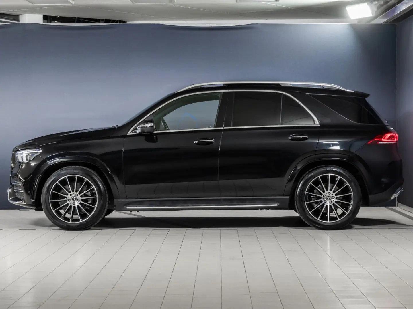 Mercedes-Benz GLE 450 4M AMG Multibeam Pano 360  Airmatic
