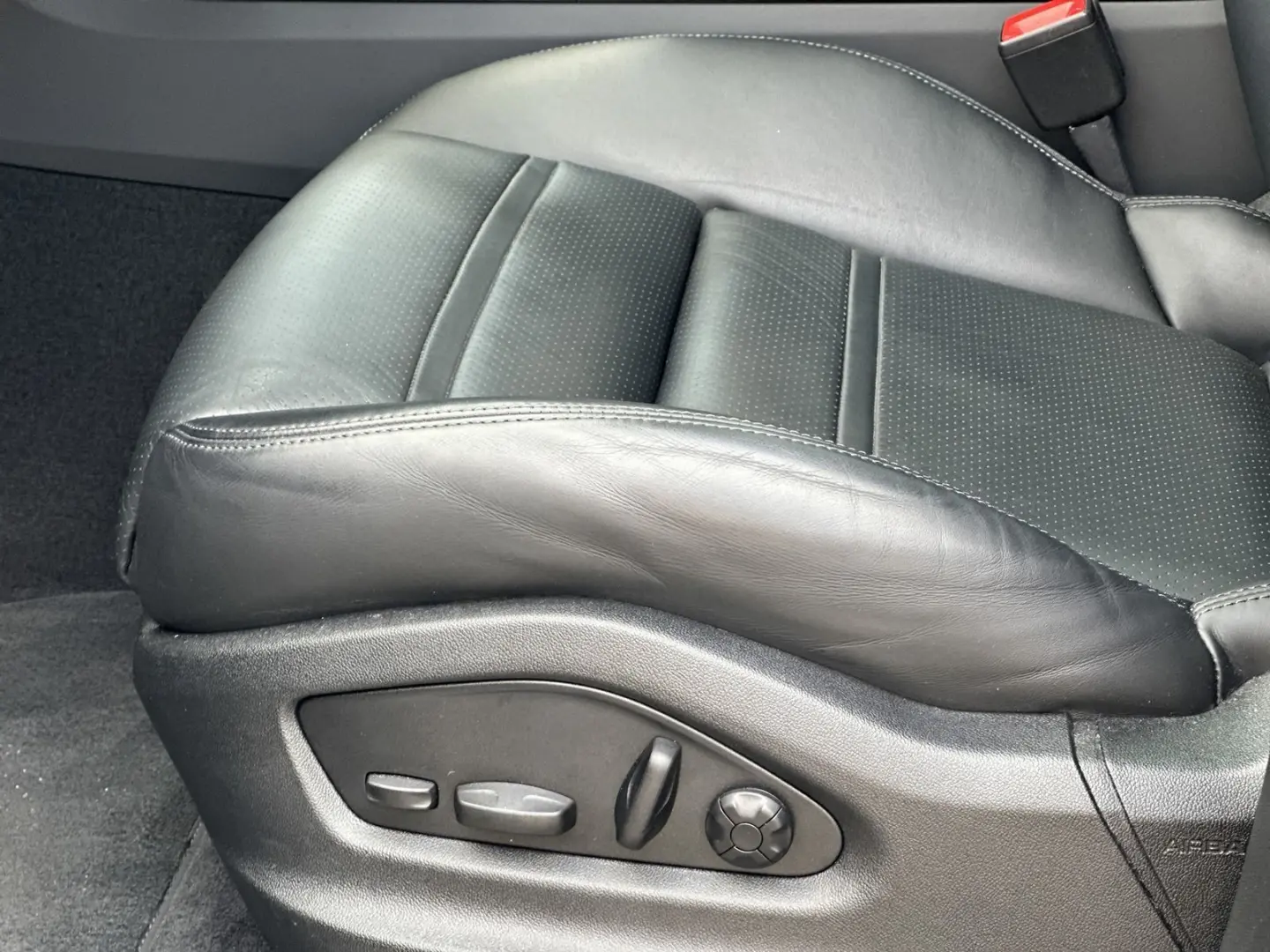 Cayenne E-Hybrid Coupe BOSE 21 EXCLUSIVE SPORT-C