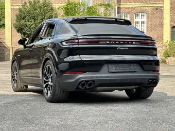Cayenne E-Hybrid Coupe BOSE 21 EXCLUSIVE SPORT-C