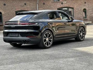 Cayenne E-Hybrid Coupe BOSE 21 EXCLUSIVE SPORT-C