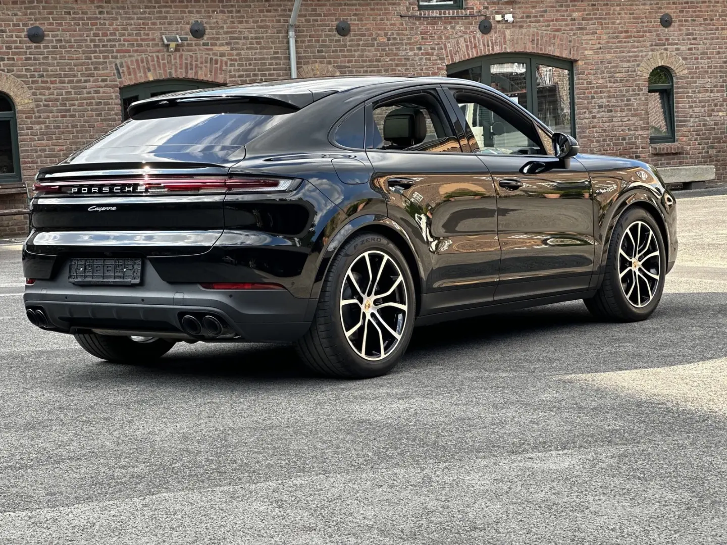 Cayenne E-Hybrid Coupe BOSE 21 EXCLUSIVE SPORT-C