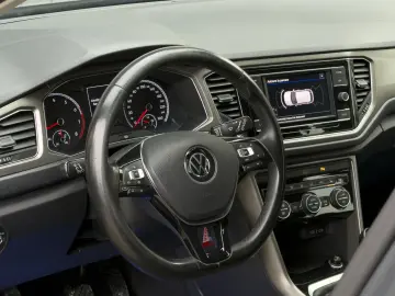 VW T-Roc Senzori Încălzire Lane Assist ACC - Garanție