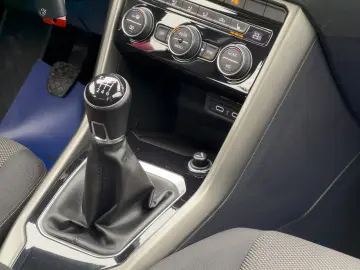 VW T-Roc Senzori Încălzire Lane Assist ACC - Garanție