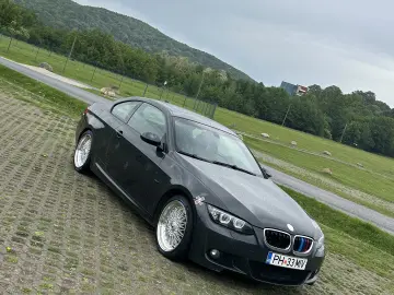 BMW 325