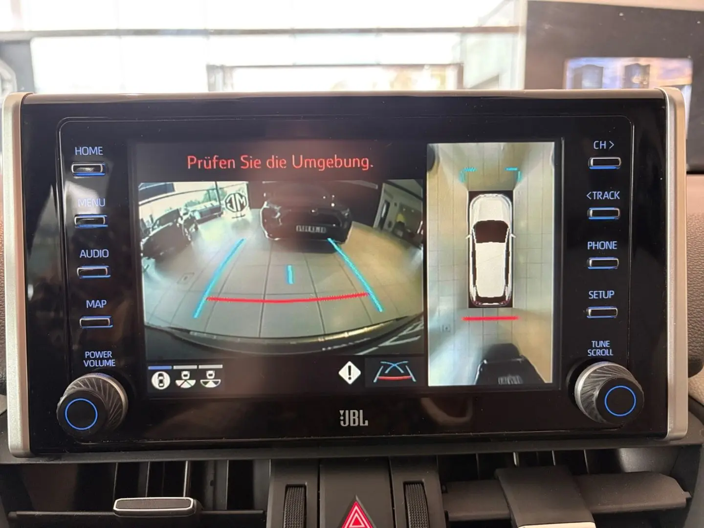 RAV 4 2.5 Hybrid Lounge 4x4  360 Navi LED JBL Ga