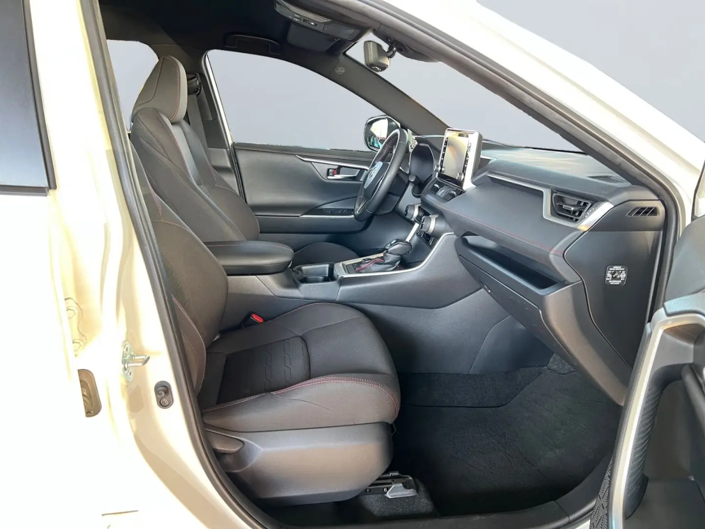 RAV 4 Plug-in-Hybrid Technik-Paket  HUD CAM 4xSH