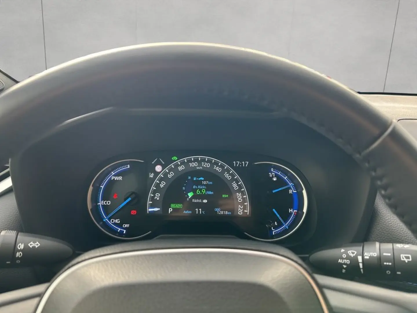 RAV 4 2.5 4x4 Hybrid Style Selection