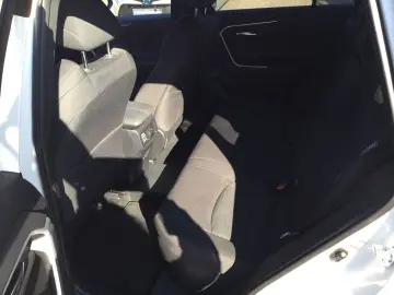 RAV 4 2.5 Plug-in Hybrid 4x4 SEGEBERG Kamera SHZ