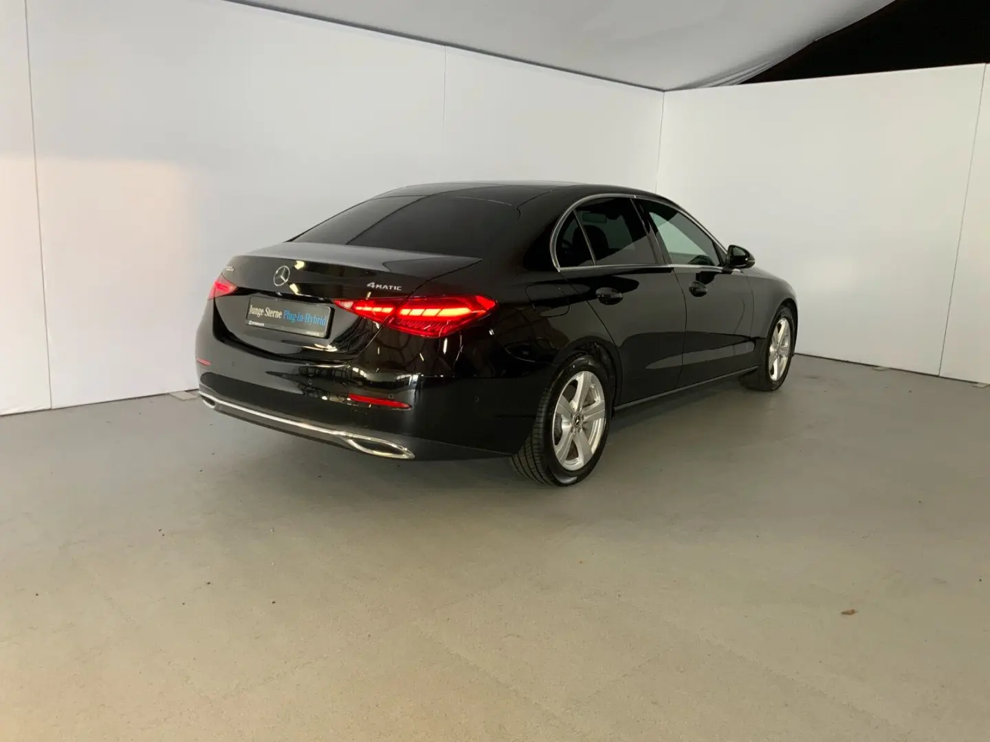 C 300 e 4M AVANTGARDE Pano Sound Lenkradheiz