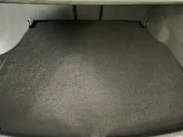 C 300 e 4M AVANTGARDE Pano Sound Lenkradheiz