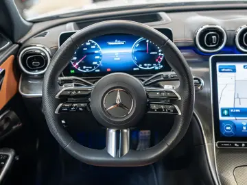 C 300 e 4M AMG Sport Distr. LED Pano HUD Navi SH
