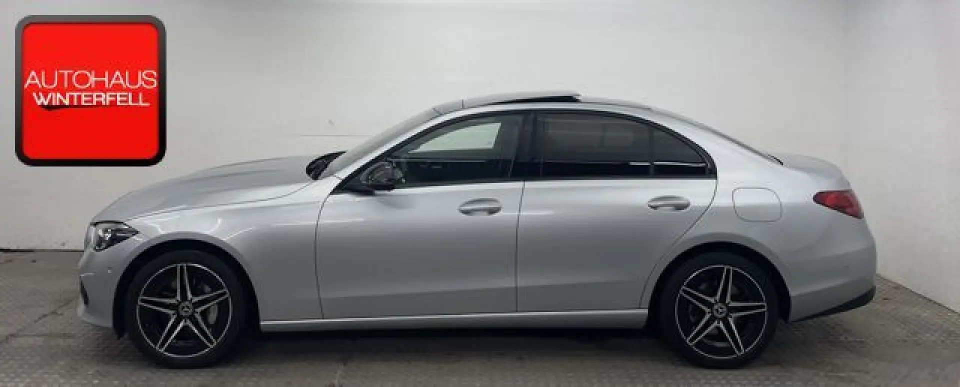 C 300 e AMG 18Z NIGHT PANO 360 MEMORY SITZKLIMA