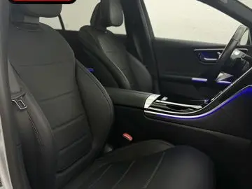 C 300 e AMG 18Z NIGHT PANO 360 MEMORY SITZKLIMA