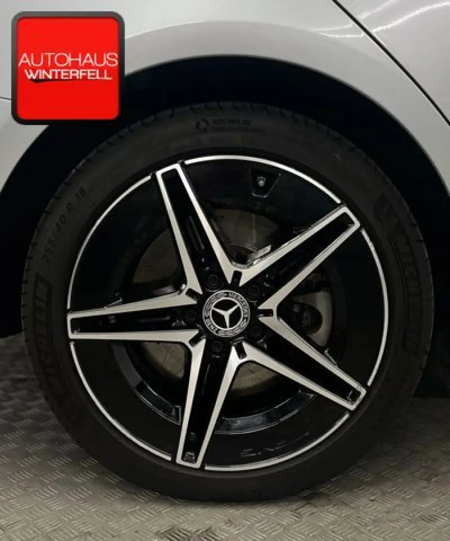 C 300 e AMG 18Z NIGHT PANO 360 MEMORY SITZKLIMA