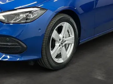 C 300 e Avantgarde KAMERA TOTWINKEL DAB AMBIENTE