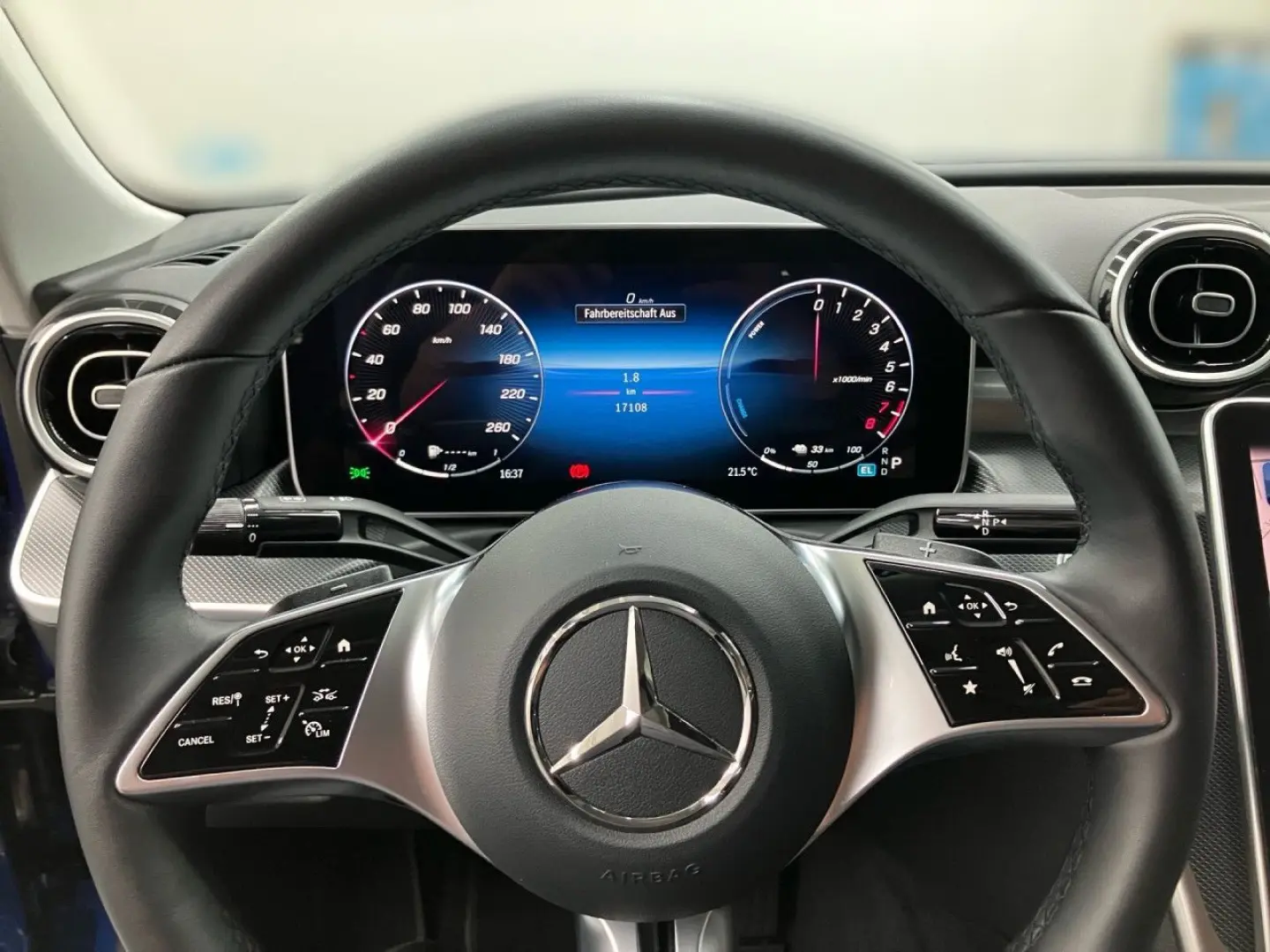 C 300 e Avantgarde KAMERA TOTWINKEL DAB AMBIENTE