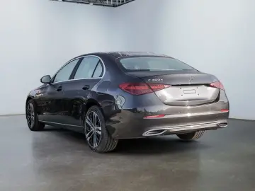 C 300 e    AVANTGARDE SPUR KAMERA PDC SHZ MEMO