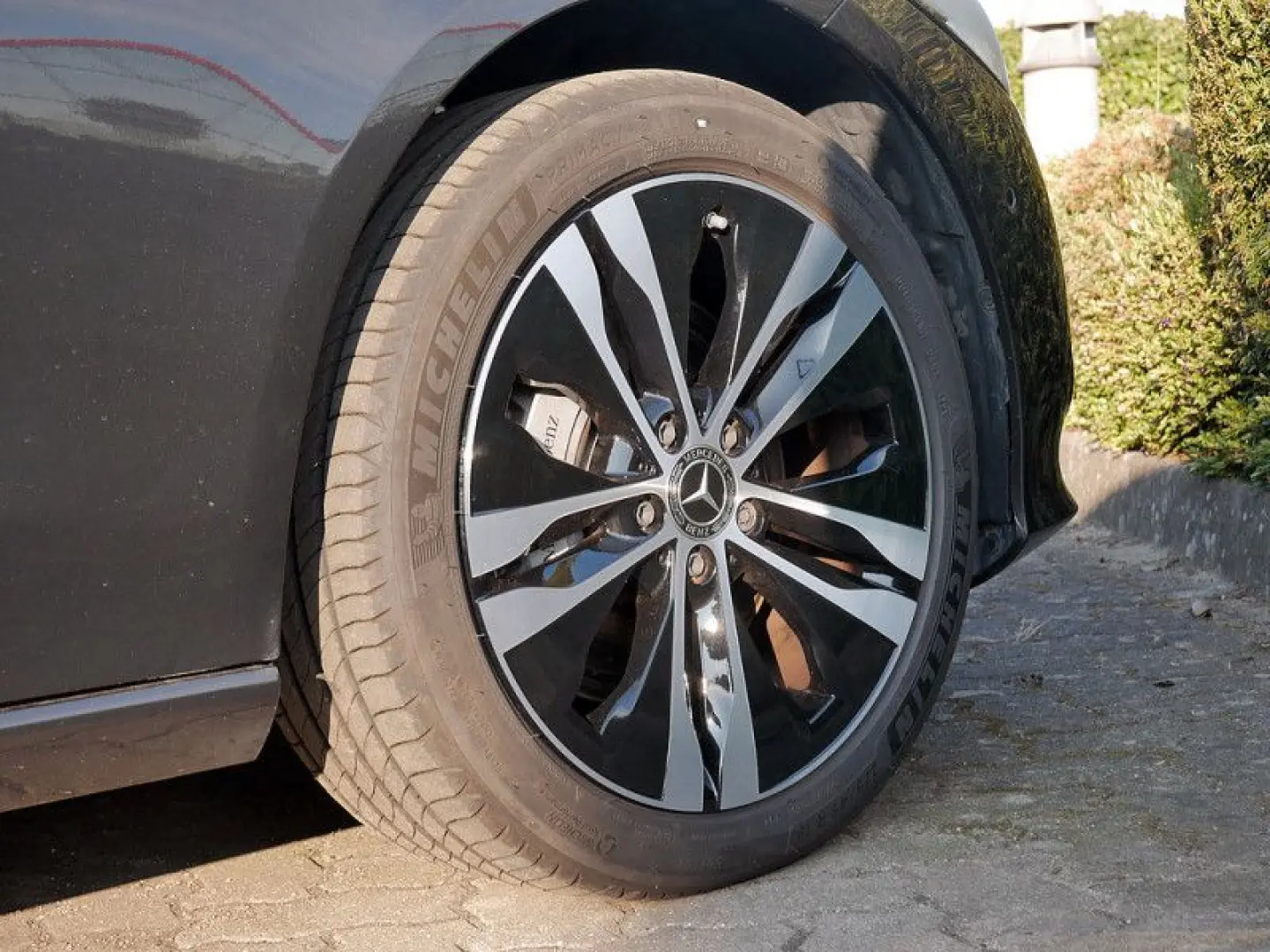 C 300 e    AVANTGARDE SPUR KAMERA PDC SHZ MEMO