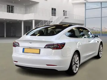 2020 Tesla Model 3 Standard PLUS RearWheelDrive (FSD inclus)