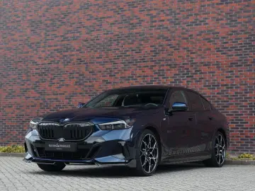 550 xDrive   M-sport - AHK - HUD - Pano- Bow&Wil