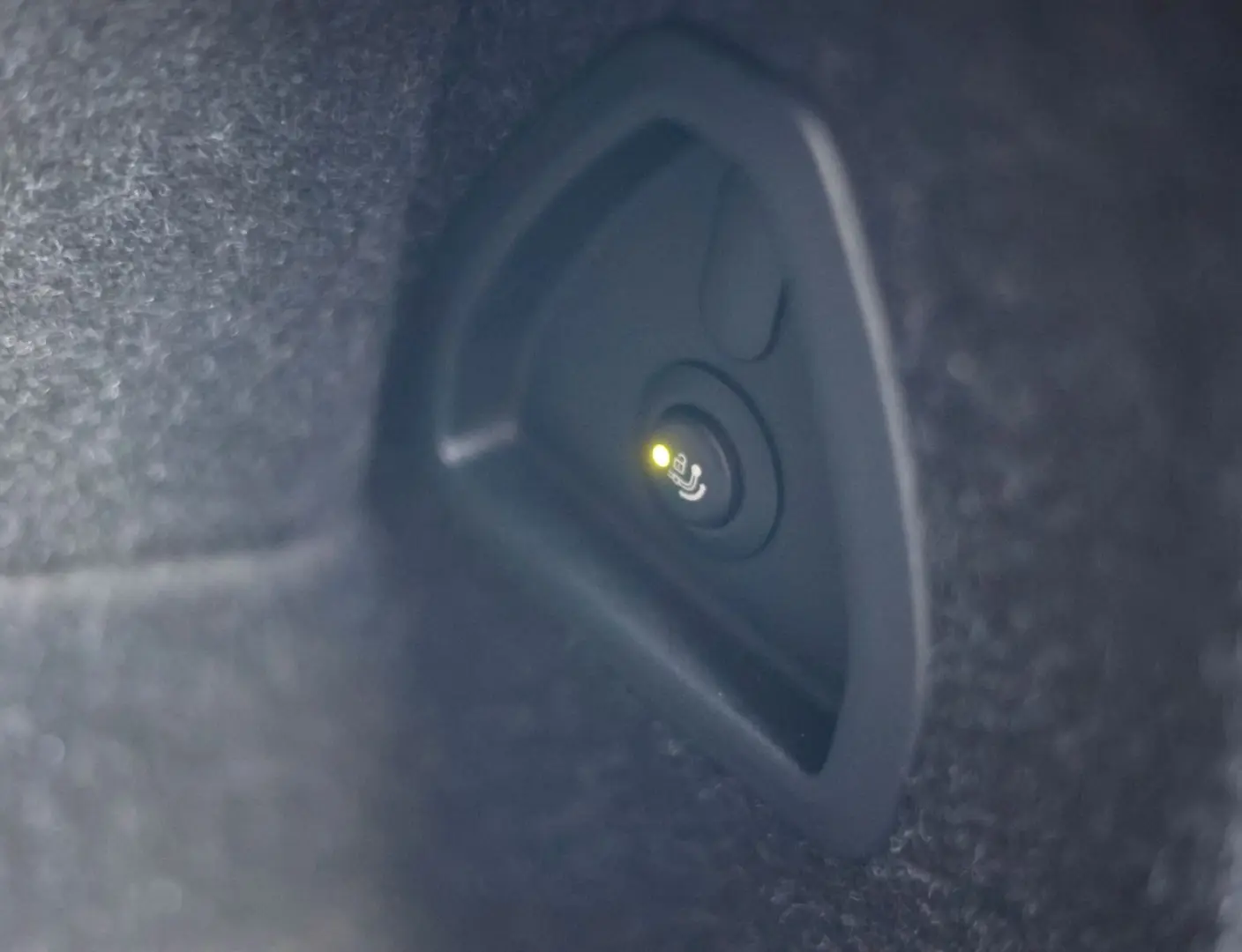 550 xDrive   M-sport - AHK - HUD - Pano- Bow&Wil