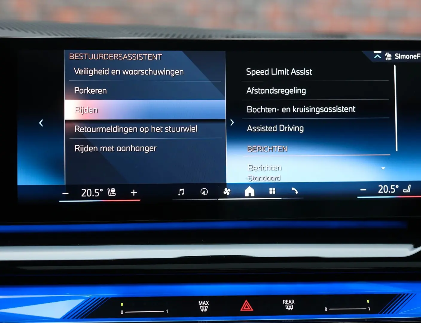 550 xDrive   M-sport - AHK - HUD - Pano- Bow&Wil