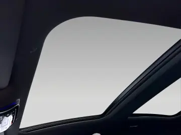 MERCEDES BENZ EQE 43 AMG 4M