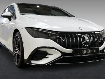 MERCEDES BENZ EQE 43 AMG 4M