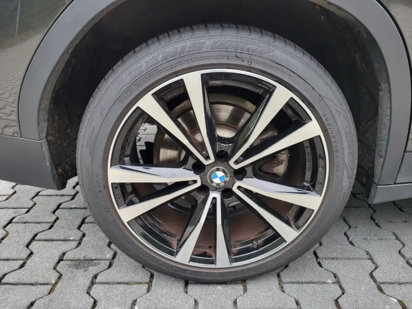 X3 xDrive 20d HUD AHK-klappbar AHK El. Panodach