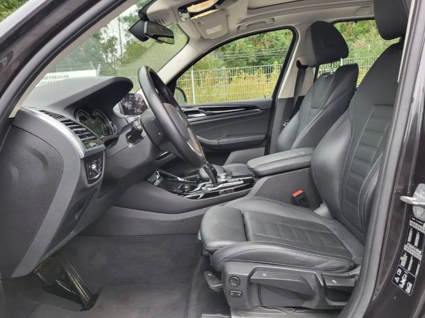 X3 xDrive 20d HUD AHK-klappbar AHK El. Panodach