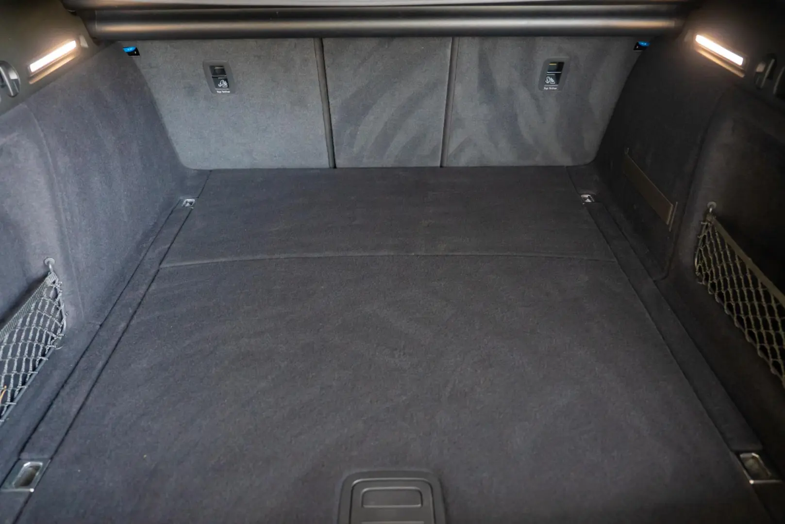 Audi A4 40 TFSI AVANT QUATTRO