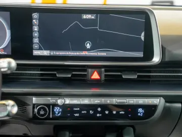 Hyundai IONIQ 6 6