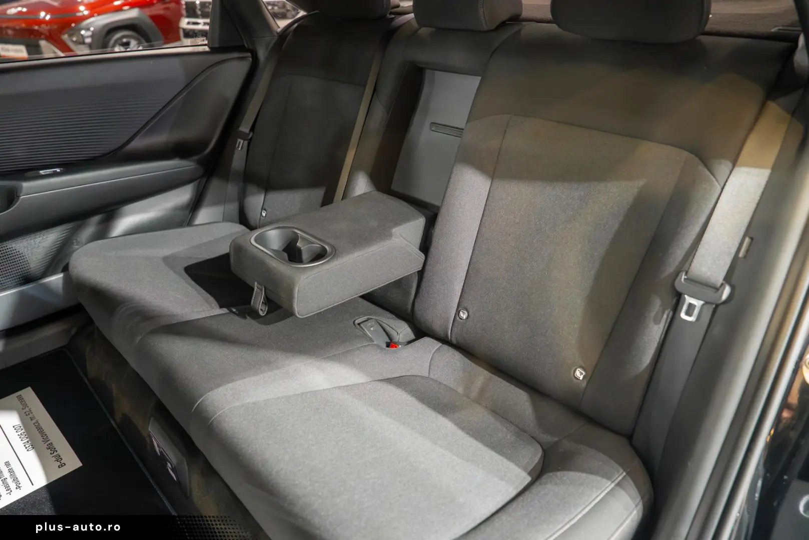 Hyundai IONIQ 6 6