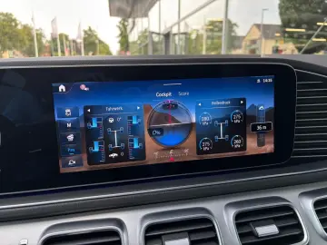 Mercedes-Benz GLE 450d 4M AMG Burmester Pano HUD 21