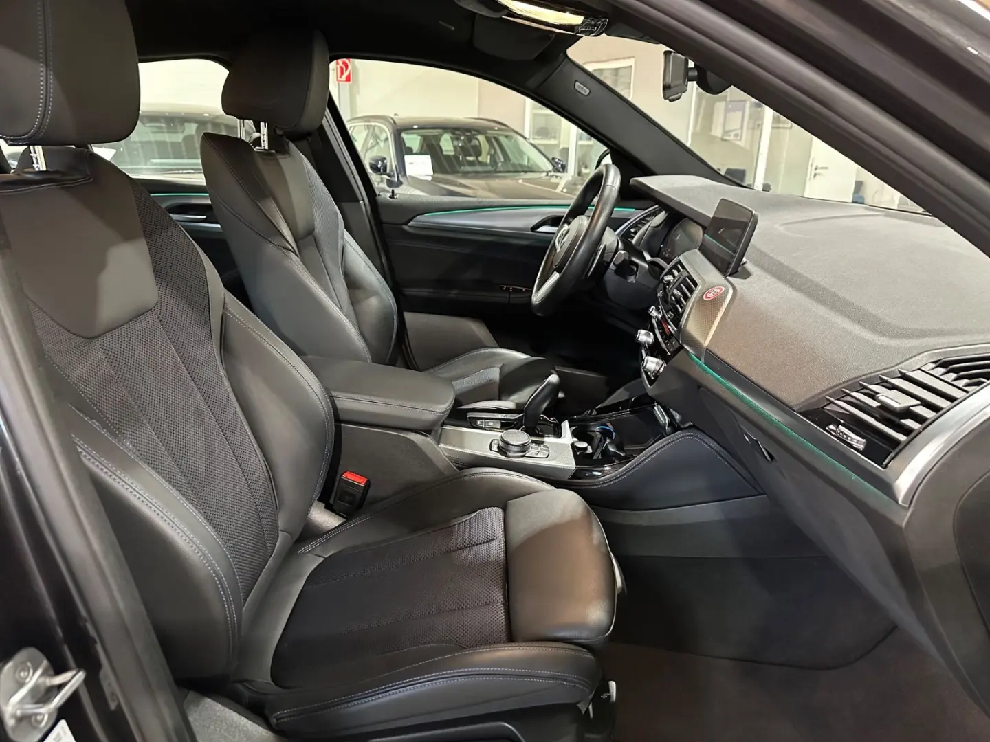 X4 xDrive 20 d M Sport Virtual AHK Navi SHZ EU6d