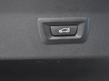 X4 xDrive 20 d M SPORT PANO LEDER HEAD-UP H&K