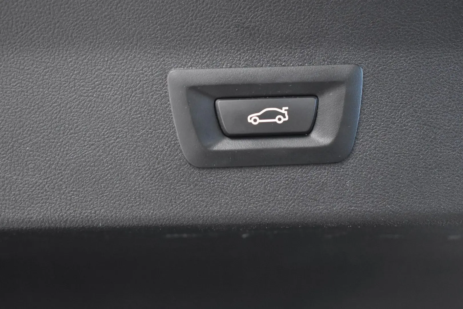 X4 xDrive 20 d M SPORT PANO LEDER HEAD-UP H&K