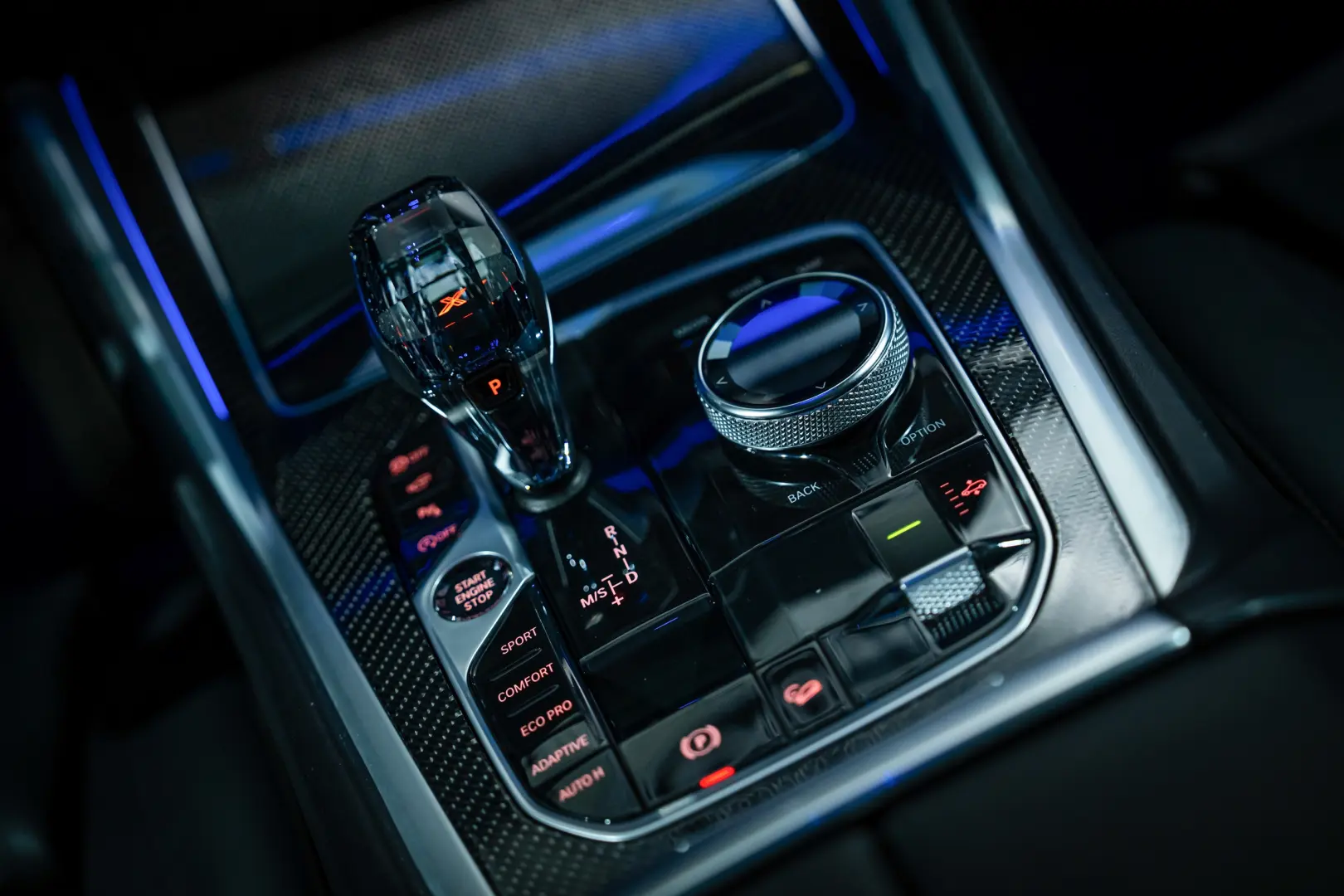 X6 xDrive30d 265HP   M Pro Package   Carbon Pack